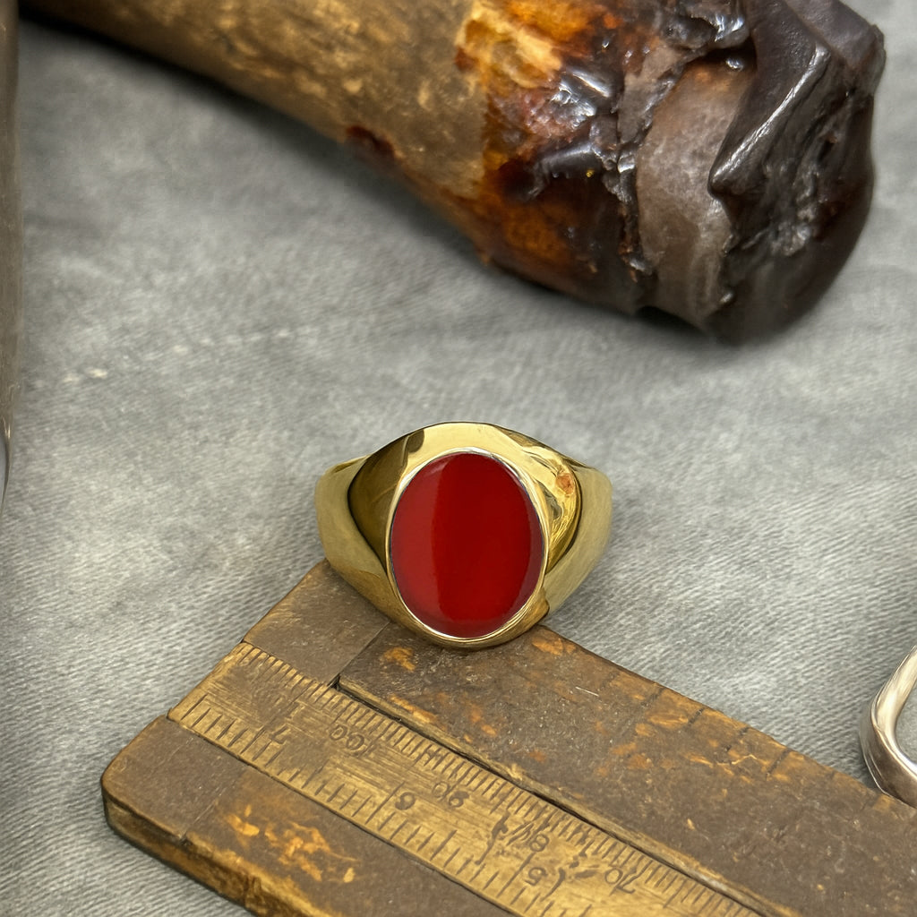 Carnelian Stone 9ct Yellow Gold Set Oval Signet Ring